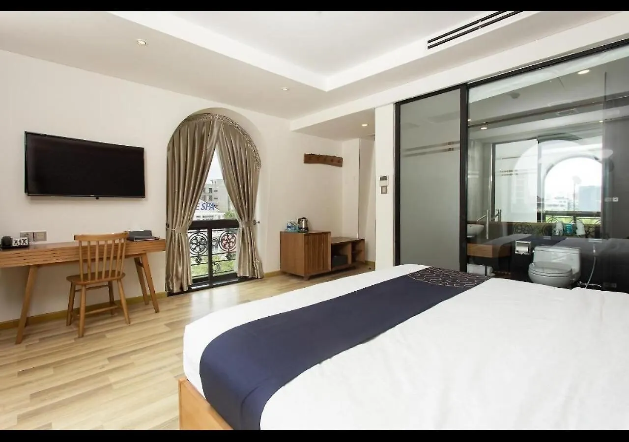 Bm Hotel Hoi An 4*,